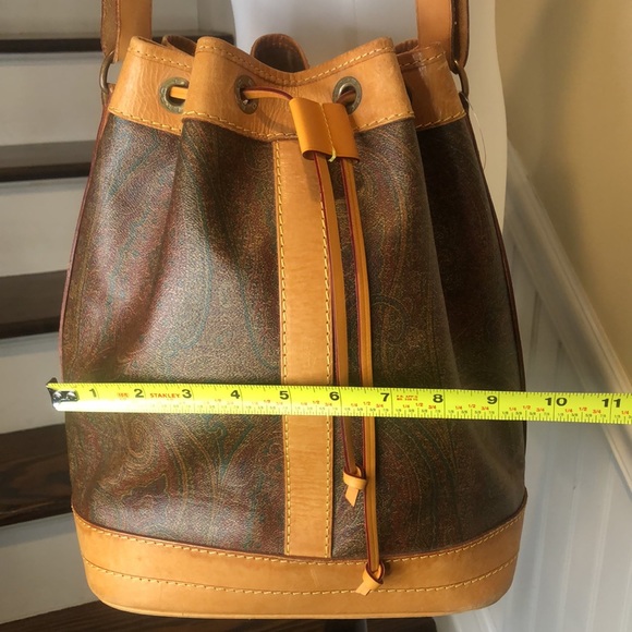 W ETRO Milano Red Paisley Vachetta Leather Drawstring Bucket Shoulder Bag - Picture 15 of 17